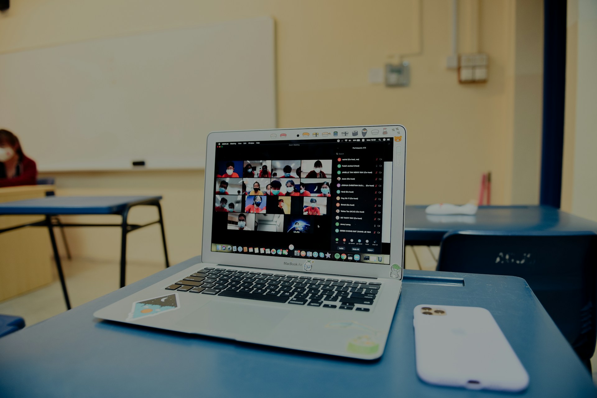 Seemless, professional and world class zoom event management to create memorable virtual events.